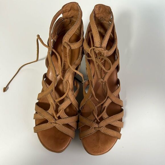 GENTLE SOULS BY KENNETH COLE JOY 7.5 SAND SABLE - Picture 4 of 9